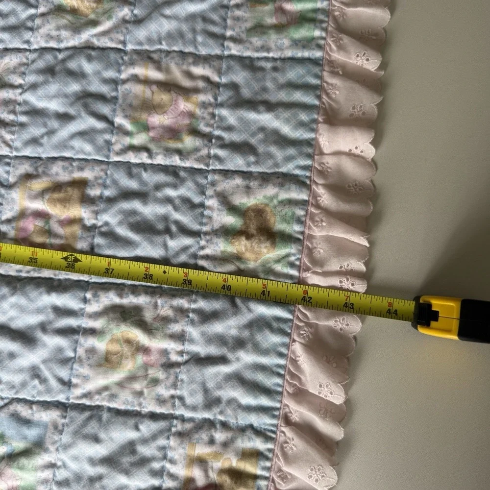 Handmade Cottage Core Baby Quilt Nursery Blanket Geese Rabbits Ducks VTG‎ 29x43